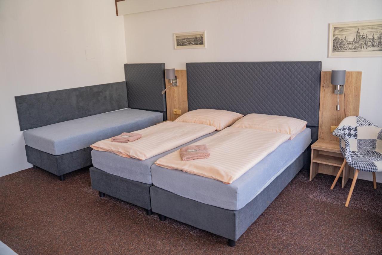 Zlata Labut 3* Králíky